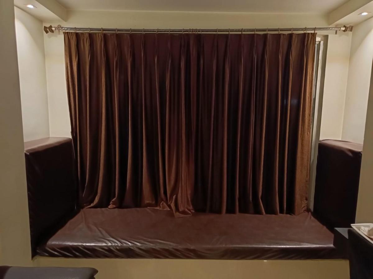 Sheldon Hotel Kolkata Luaran gambar